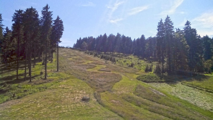 Tříkolky, káry, trať - sjezdovka Deštné - Šerlišský mlýn